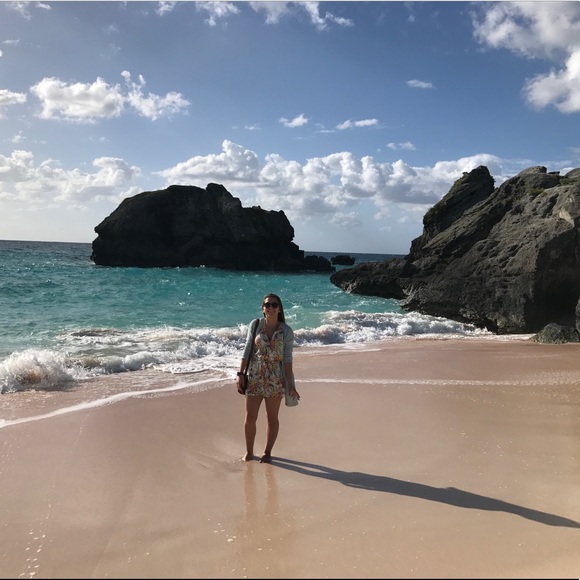 Meet your Posher, Alexandria! - Picture 4 of 6